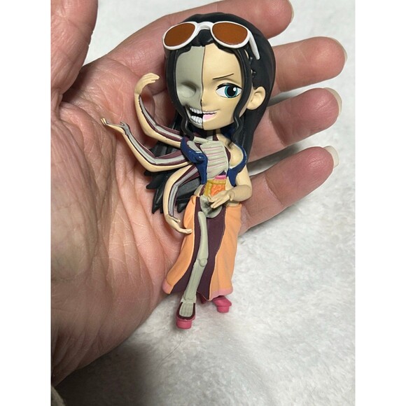 Anime Figures - Picture 8 of 9